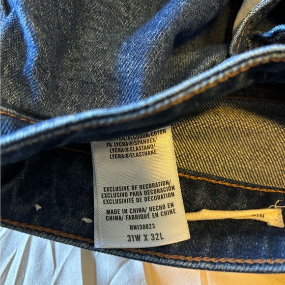 Cleon Wolf, medium wash, ripped knees jeans, perfect condition fit perfectly - Picture 2 of 4